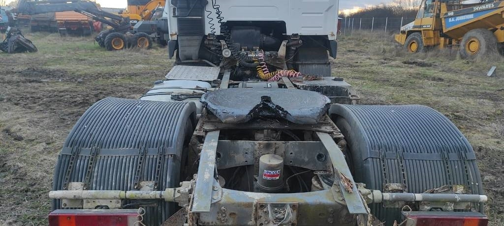 Volvo FH12 380 - Sattelzugmaschine: das Bild 5 Volvo FH12 380 - Sattelzugmaschine: das Bild 5