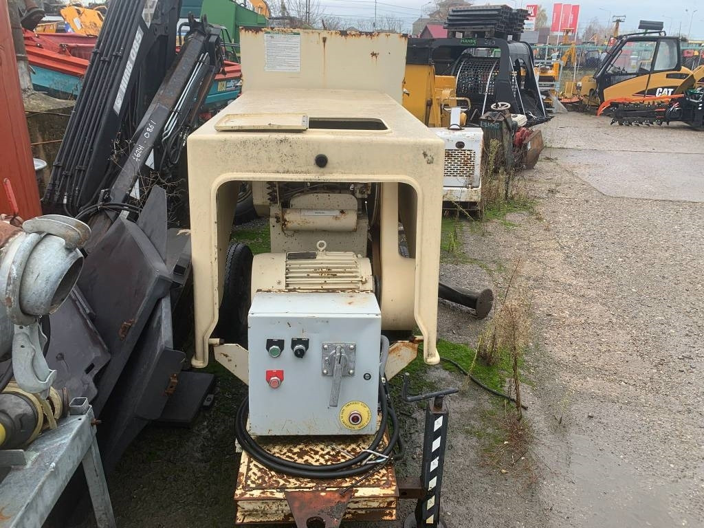 Schwing P88E - Stationäre Betonpumpe: das Bild 4 Schwing P88E - Stationäre Betonpumpe: das Bild 4