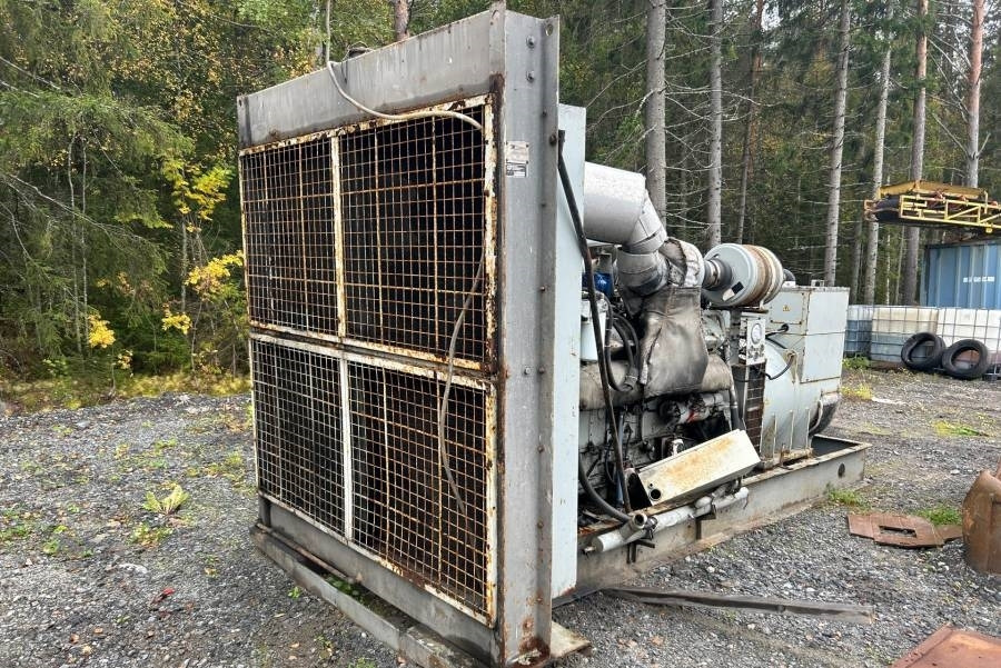 Stamford HC634J1 - Stromgenerator: das Bild 2 Stamford HC634J1 - Stromgenerator: das Bild 2