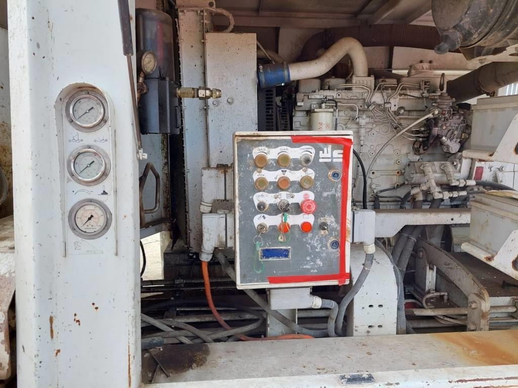 Utranazz SCM80C - Stationäre Betonpumpe: das Bild 5 Utranazz SCM80C - Stationäre Betonpumpe: das Bild 5