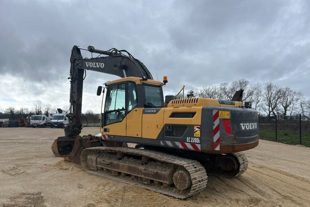 Volvo EC 220 DL - Kettenbagger: das Bild 2 Volvo EC 220 DL - Kettenbagger: das Bild 2