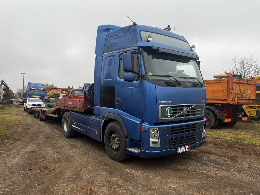 Volvo FH 12 460 - Koffer LKW: das Bild 1 Volvo FH 12 460 - Koffer LKW: das Bild 1