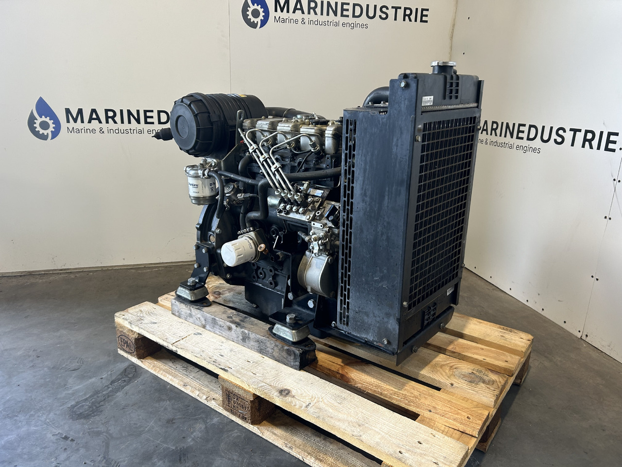 Perkins 404D-22 GN - Motor für Baumaschine: das Bild 3 Perkins 404D-22 GN - Motor für Baumaschine: das Bild 3