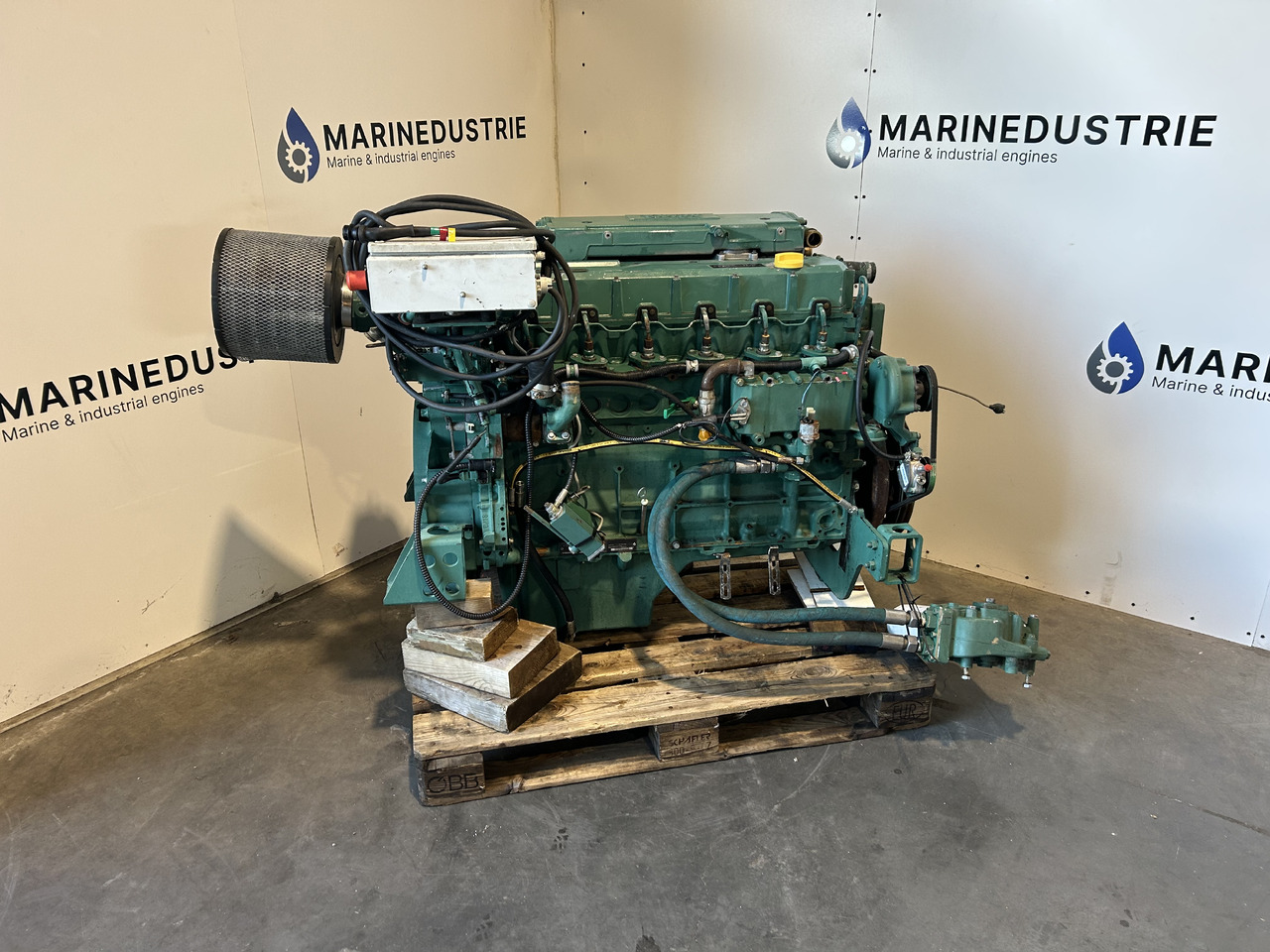 Volvo Penta D7C-B TA - Motor für Andere Technik: das Bild 1 Volvo Penta D7C-B TA - Motor für Andere Technik: das Bild 1