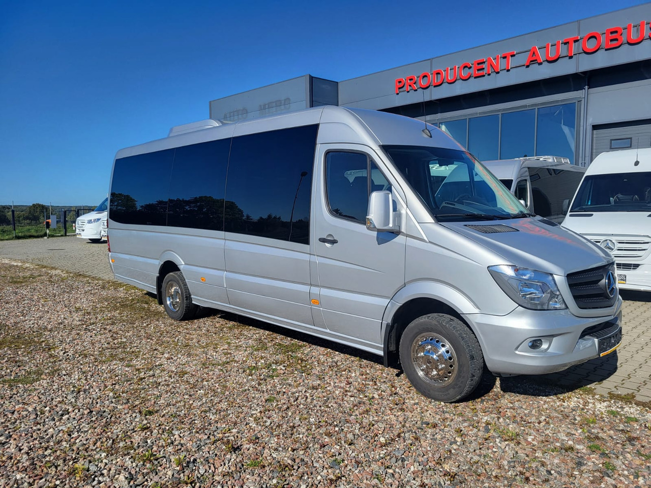Mercedes-Benz Sprinter 516 CDI - 24 places - Kleinbus, Personentransporter: das Bild 2 Mercedes-Benz Sprinter 516 CDI - 24 places - Kleinbus, Personentransporter: das Bild 2