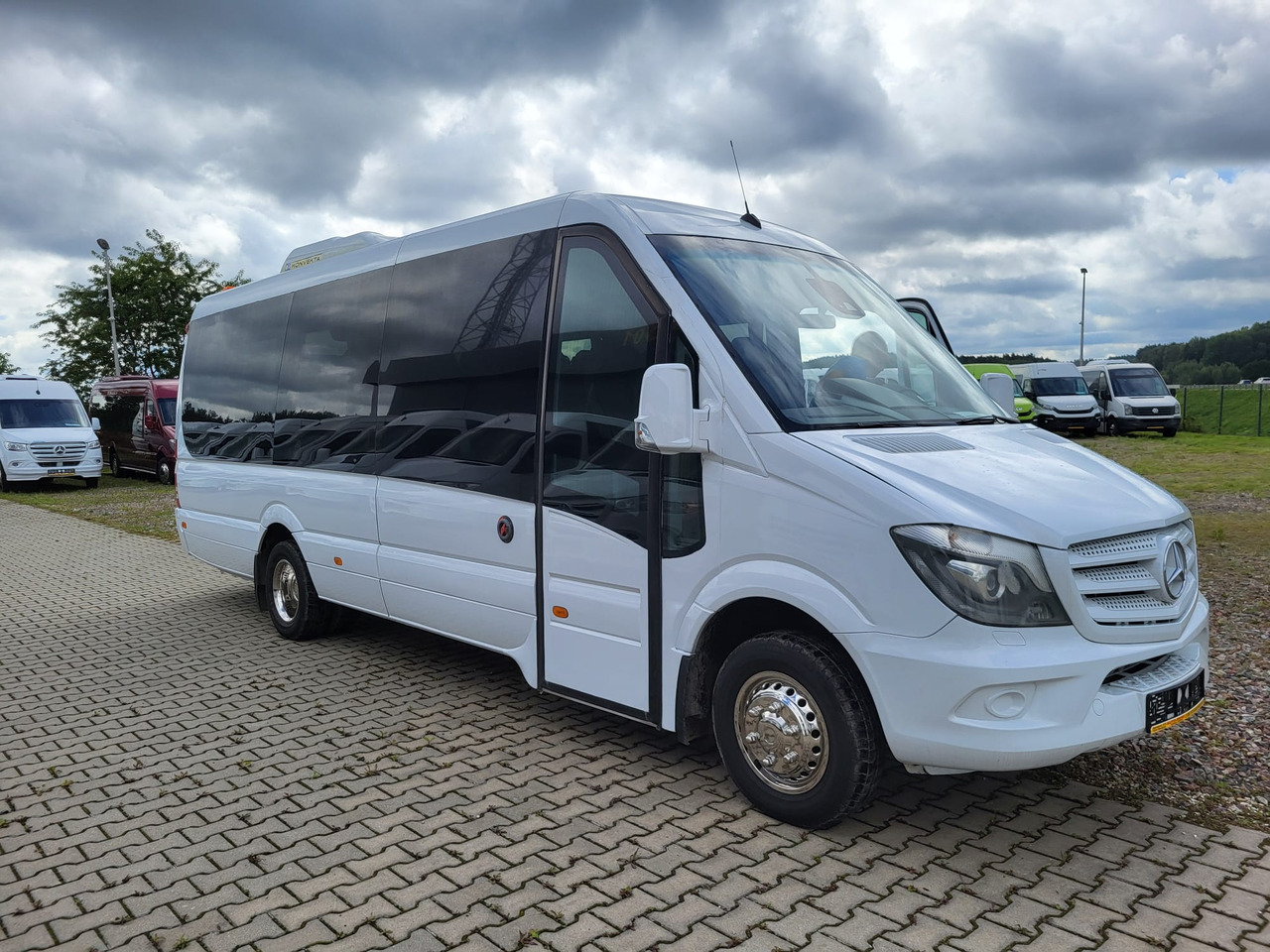 Mercedes-Benz Sprinter 519 CDI 24 seats - Reisebus: das Bild 1 Mercedes-Benz Sprinter 519 CDI 24 seats - Reisebus: das Bild 1