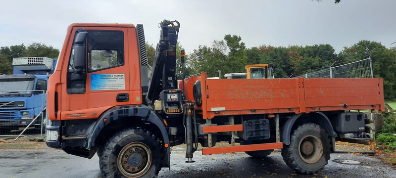 Iveco ML110-220 4x4 mit Kran+Funk - Pritsche LKW, Autokran: das Bild 3 Iveco ML110-220 4x4 mit Kran+Funk - Pritsche LKW, Autokran: das Bild 3
