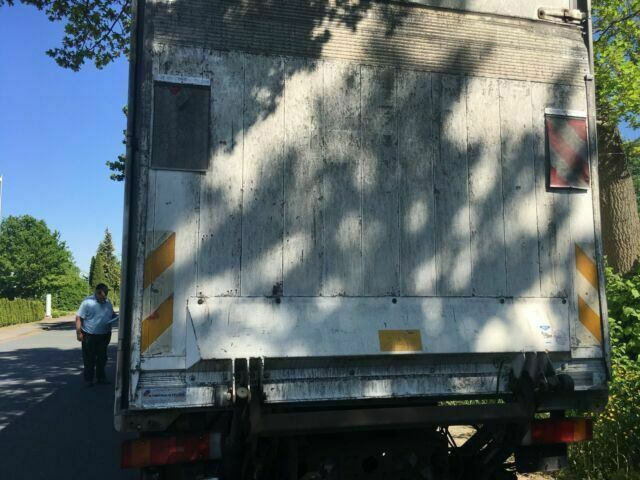 Iveco ML120 E22 Kühlkoffer LBW Deutsche Maschine - Kühlkoffer LKW: das Bild 4 Iveco ML120 E22 Kühlkoffer LBW Deutsche Maschine - Kühlkoffer LKW: das Bild 4