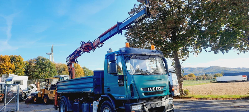 Iveco ML180E28K 4x2 mit Kran/Funk/Greifer - Kipper, Autokran: das Bild 1 Iveco ML180E28K 4x2 mit Kran/Funk/Greifer - Kipper, Autokran: das Bild 1
