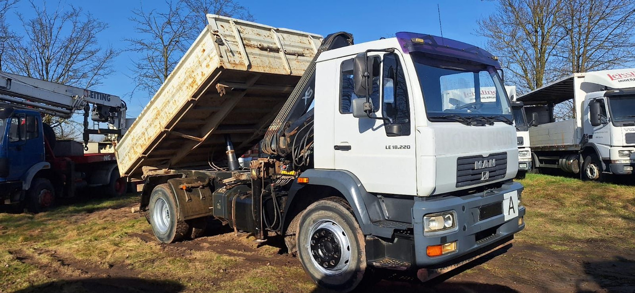 MAN TGM 18.220 4x2 3.S-Kipper mit Kran - Kipper, Autokran: das Bild 4 MAN TGM 18.220 4x2 3.S-Kipper mit Kran - Kipper, Autokran: das Bild 4