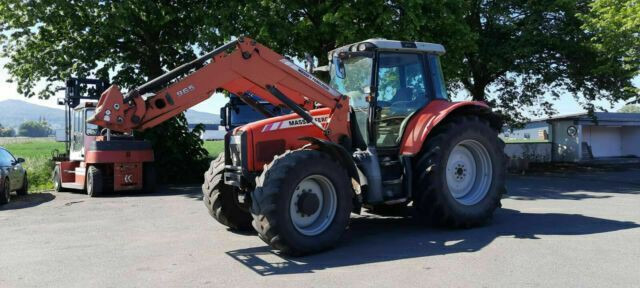Massey Ferguson Traktor F32 6480 - Traktor: das Bild 1 Massey Ferguson Traktor F32 6480 - Traktor: das Bild 1