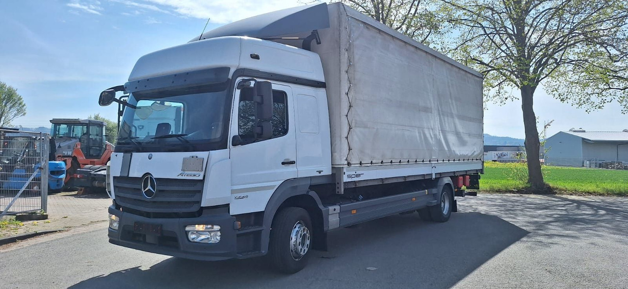 Mercedes-Benz 1224 Atego 3 G.Haus/Hochdach LBW AHK - Plane LKW: das Bild 1 Mercedes-Benz 1224 Atego 3 G.Haus/Hochdach LBW AHK - Plane LKW: das Bild 1