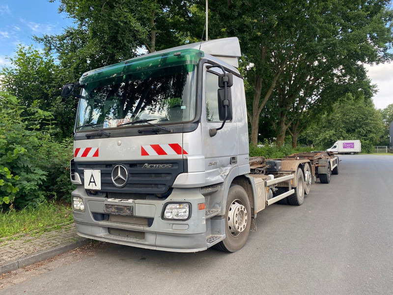 Mercedes-Benz 2641K 6x2 Abroller Klima - Abrollkipper: das Bild 1 Mercedes-Benz 2641K 6x2 Abroller Klima - Abrollkipper: das Bild 1