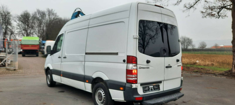 Mercedes-Benz 300-serie 313 Kstenwagen - Kastenwagen: das Bild 2 Mercedes-Benz 300-serie 313 Kstenwagen - Kastenwagen: das Bild 2