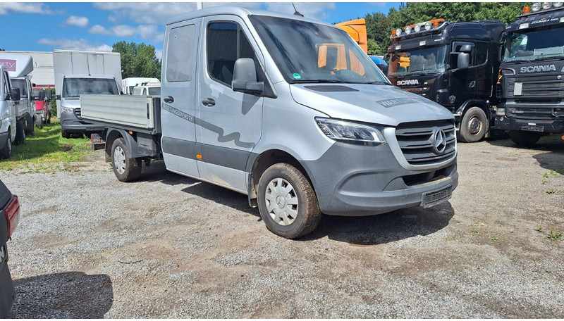 Mercedes-Benz 316 Sprinter III Pritsche DoKa - Pritsche Transporter: das Bild 2 Mercedes-Benz 316 Sprinter III Pritsche DoKa - Pritsche Transporter: das Bild 2