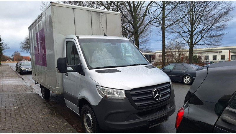 Mercedes-Benz Sprinter III Pritsche RWD/AWD 311/315/317/319 CD - Koffer Transporter: das Bild 2 Mercedes-Benz Sprinter III Pritsche RWD/AWD 311/315/317/319 CD - Koffer Transporter: das Bild 2