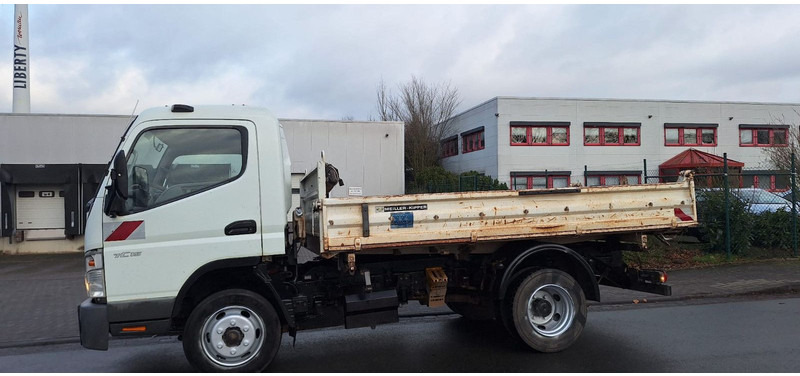 Mitsubishi Canter Kipper 2 Achser - Kipper: das Bild 3 Mitsubishi Canter Kipper 2 Achser - Kipper: das Bild 3