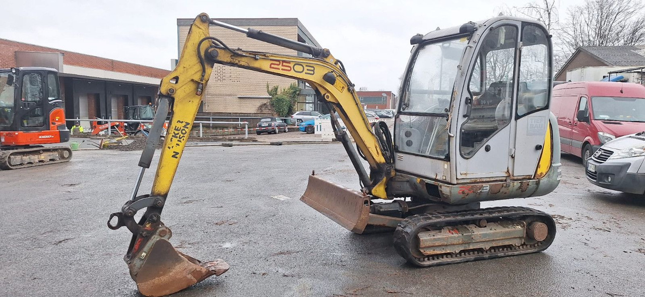 Neuson Wacker Neuson 2503-WD Radbagger - Mobilbagger: das Bild 3 Neuson Wacker Neuson 2503-WD Radbagger - Mobilbagger: das Bild 3