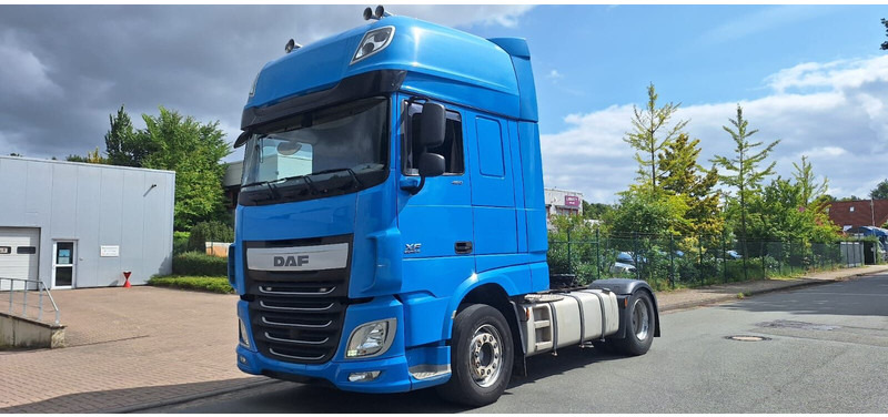 DAF XF106/460 - Sattelzugmaschine: das Bild 1 DAF XF106/460 - Sattelzugmaschine: das Bild 1
