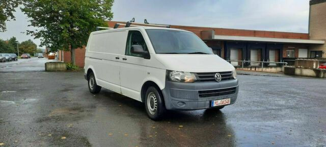 Volkswagen Transporter TDI Kastenwagen Lang - Kleintransporter: das Bild 1 Volkswagen Transporter TDI Kastenwagen Lang - Kleintransporter: das Bild 1