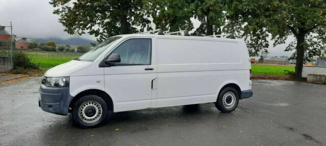 Volkswagen Transporter TDI Kastenwagen Lang - Kleintransporter: das Bild 3 Volkswagen Transporter TDI Kastenwagen Lang - Kleintransporter: das Bild 3