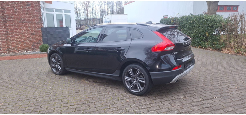 Volvo V40 Cross Country You! - PKW: das Bild 5 Volvo V40 Cross Country You! - PKW: das Bild 5