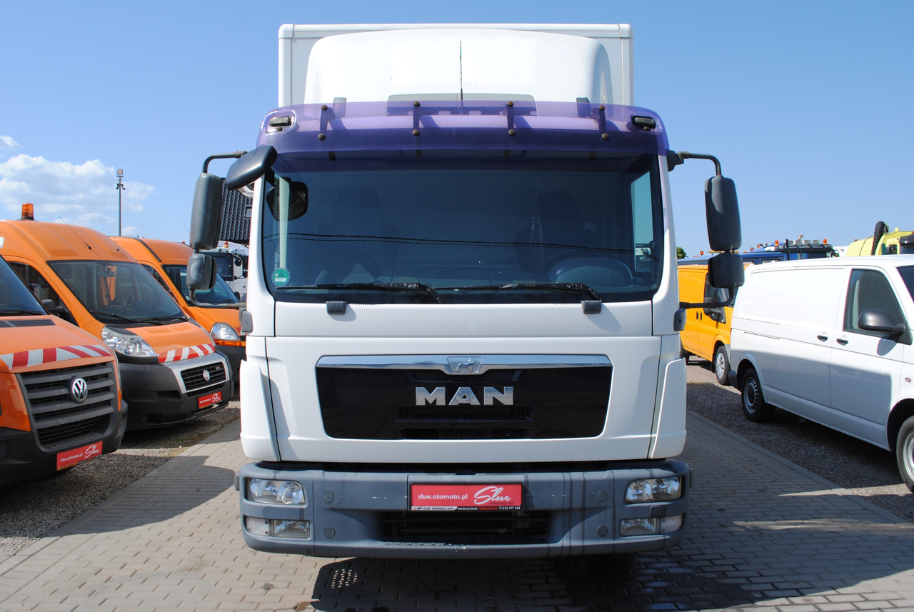 MAN TGL 12.180 - Koffer LKW: das Bild 2 MAN TGL 12.180 - Koffer LKW: das Bild 2