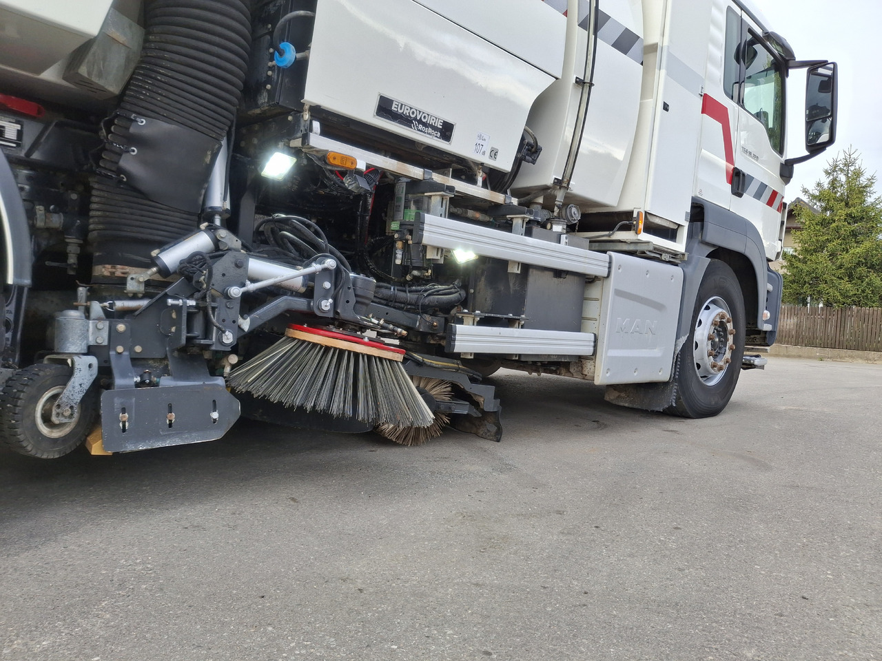 Kehrmaschine MAN TGS 18.320 Zamiatarka Kehrmaschine BUCHER OptiFant 8000 Karcher Euro 6 PM10 L/R Hochdruckreinigung: das Bild 42