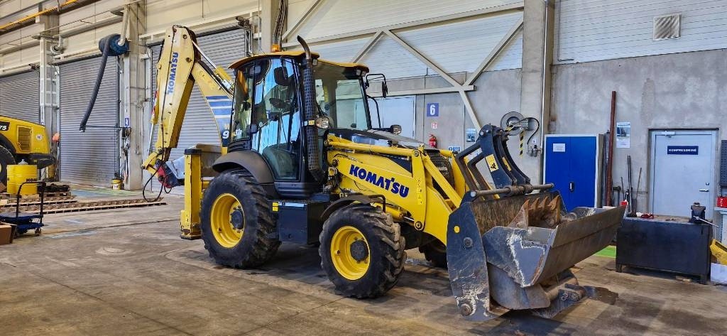 Komatsu WB 93 R - Baggerlader: das Bild 1 Komatsu WB 93 R - Baggerlader: das Bild 1
