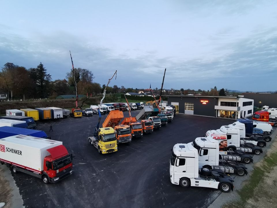 Actros MP4 Kühler Kühlerpaket Wasserkühler Ladeluftkühler Klima - Kühler für LKW: das Bild 4 Actros MP4 Kühler Kühlerpaket Wasserkühler Ladeluftkühler Klima - Kühler für LKW: das Bild 4