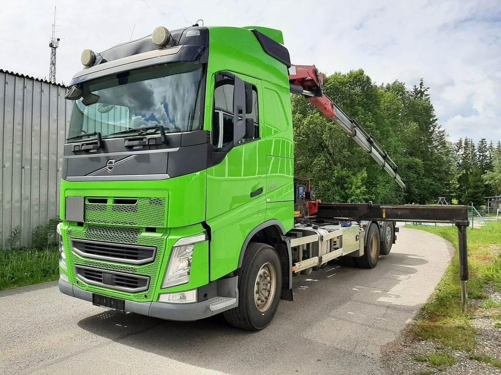 Volvo FH500 6X2 PALIFT + HMF 2120 K5 - Abrollkipper: das Bild 1 Volvo FH500 6X2 PALIFT + HMF 2120 K5 - Abrollkipper: das Bild 1