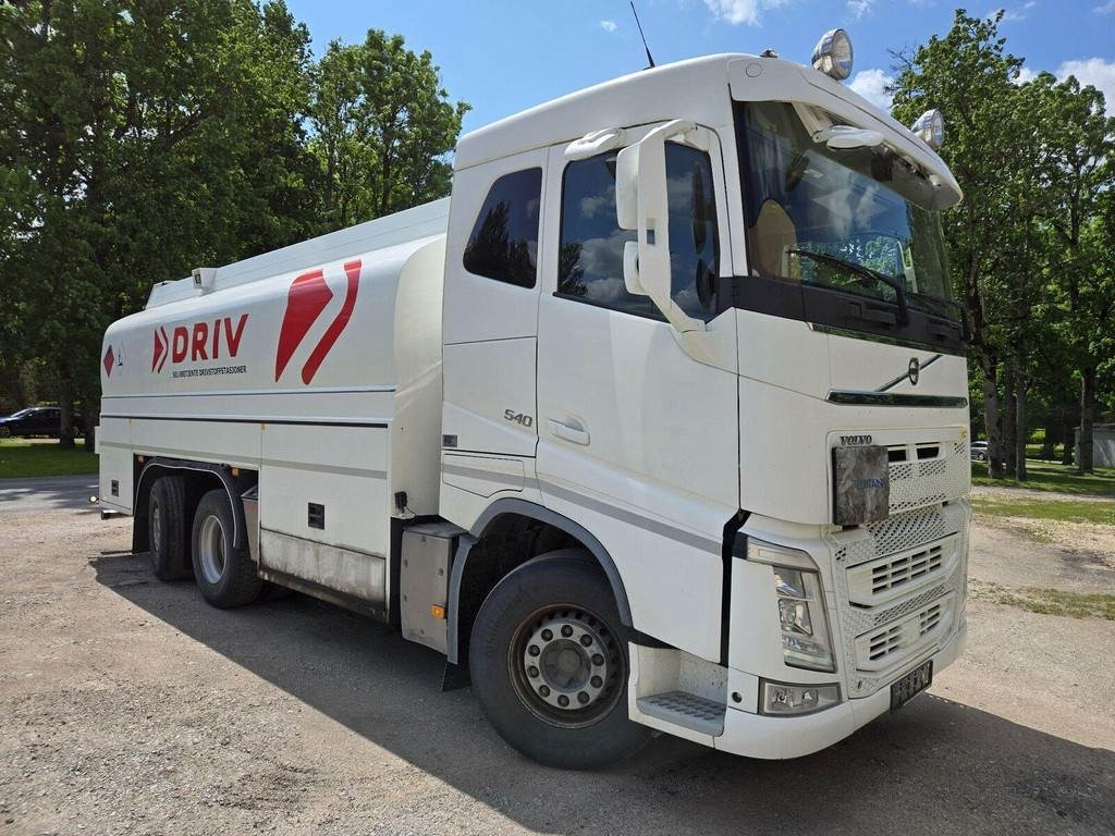 Volvo FH540 6x2 ADR - Tankwagen: das Bild 5 Volvo FH540 6x2 ADR - Tankwagen: das Bild 5