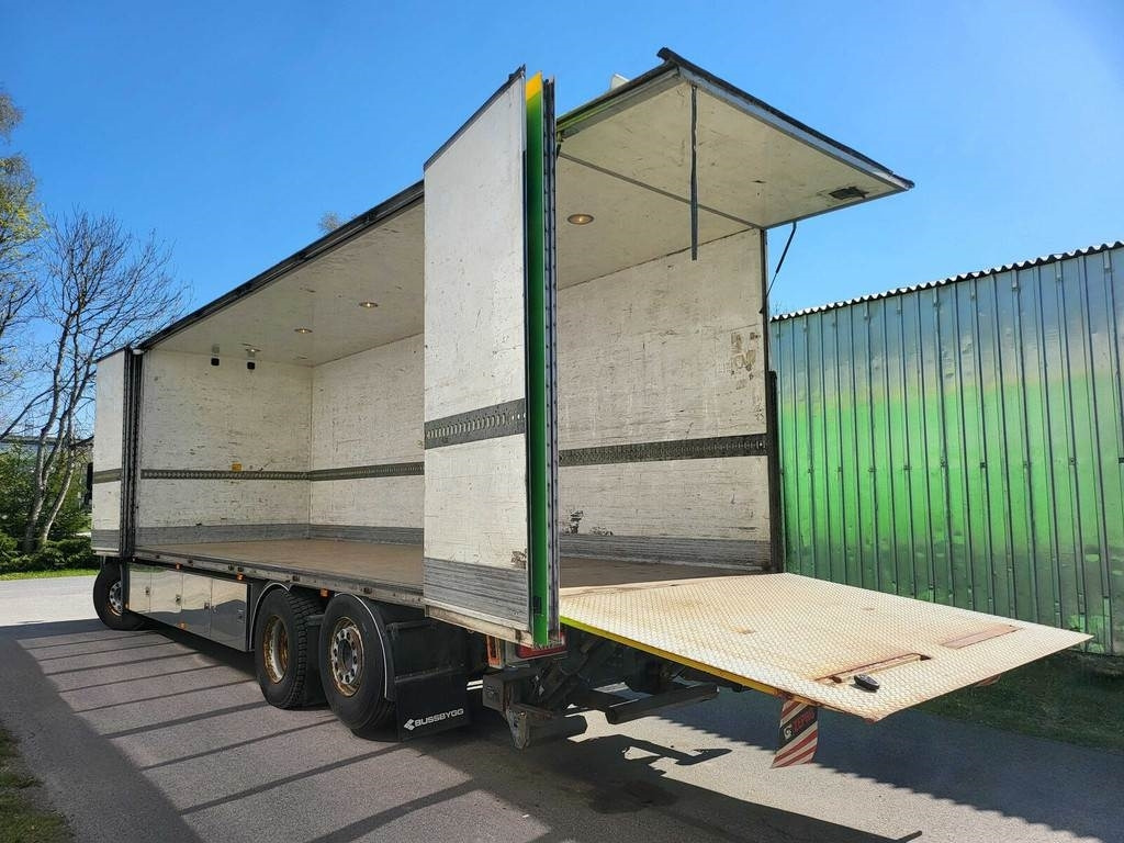 Volvo FM 420 6X2*4 SIDEOPENING 315kW - Koffer LKW: das Bild 1 Volvo FM 420 6X2*4 SIDEOPENING 315kW - Koffer LKW: das Bild 1