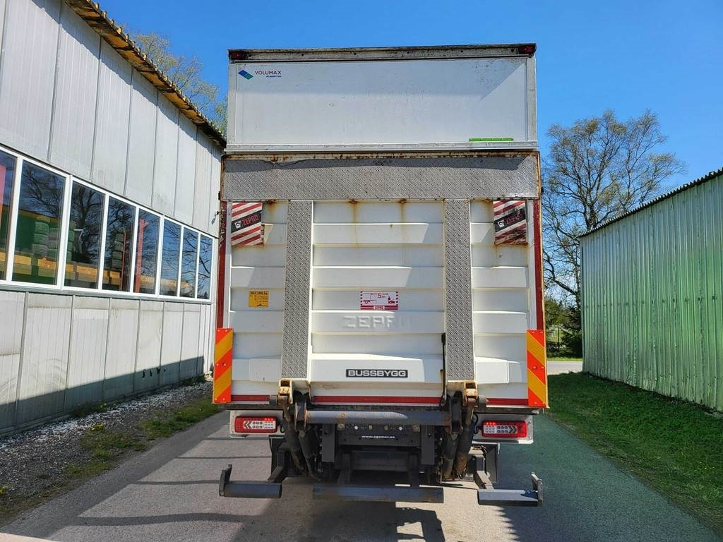 Volvo FM 420 6X2*4 SIDEOPENING 315kW - Koffer LKW: das Bild 5 Volvo FM 420 6X2*4 SIDEOPENING 315kW - Koffer LKW: das Bild 5