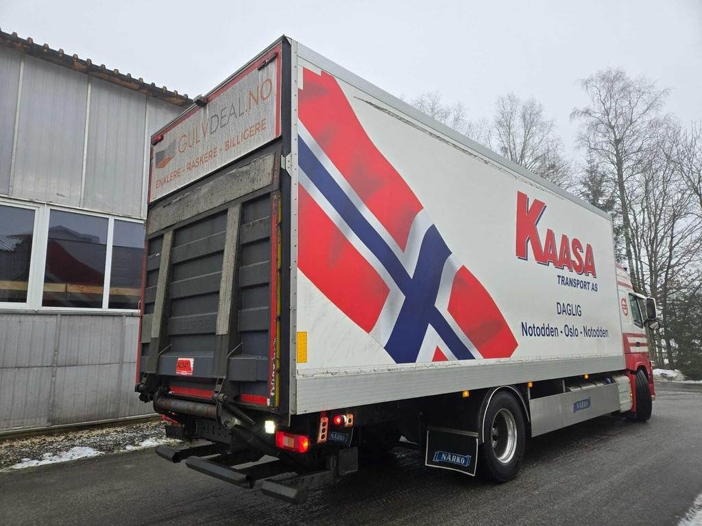 Koffer LKW Volvo FM370 4X2 SIDEOPENING: das Bild 17