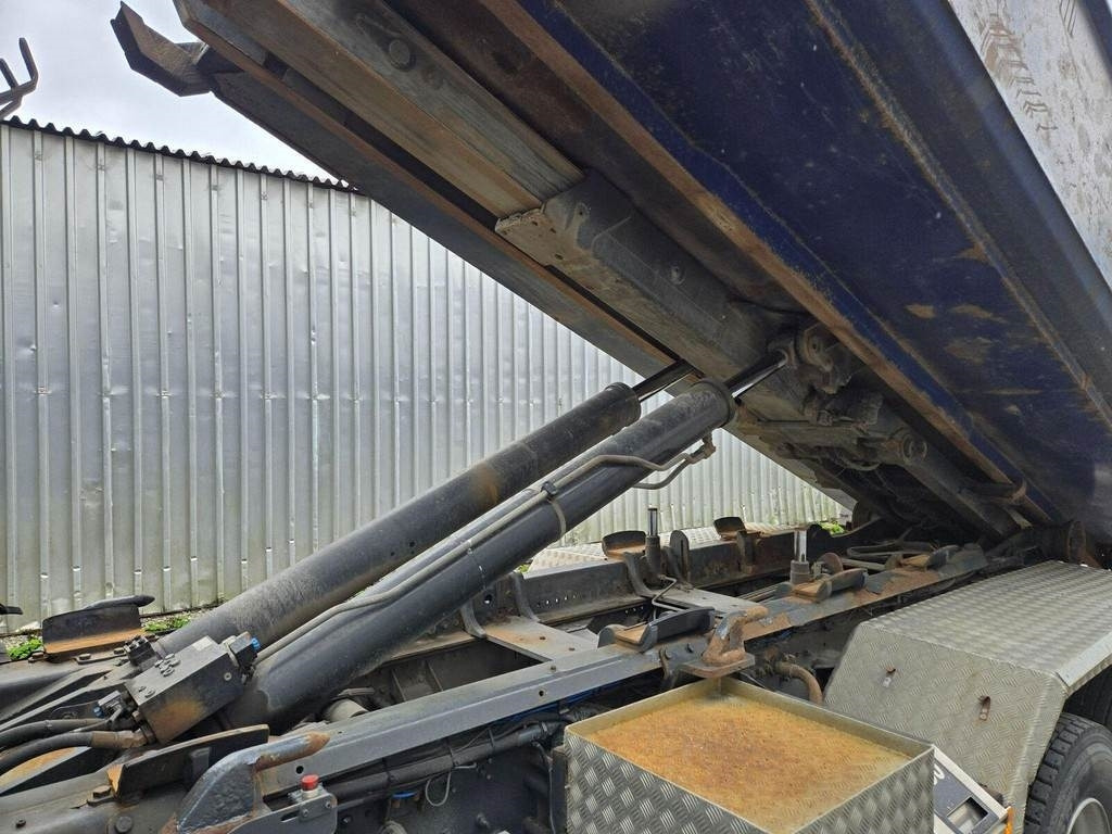 Volvo FMX460 4X4-2 MULTILIFT - Abrollkipper: das Bild 2 Volvo FMX460 4X4-2 MULTILIFT - Abrollkipper: das Bild 2