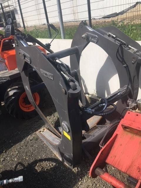 Volvo Holzgreifer Mod. 80832 für Radlader - Greifer für Baumaschine: das Bild 2 Volvo Holzgreifer Mod. 80832 für Radlader - Greifer für Baumaschine: das Bild 2