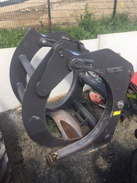 Volvo Holzgreifer Mod. 80832 für Radlader - Greifer für Baumaschine: das Bild 1 Volvo Holzgreifer Mod. 80832 für Radlader - Greifer für Baumaschine: das Bild 1