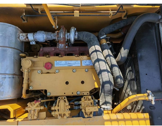Kettenbagger 2019 Caterpillar 323D2L: das Bild 11
