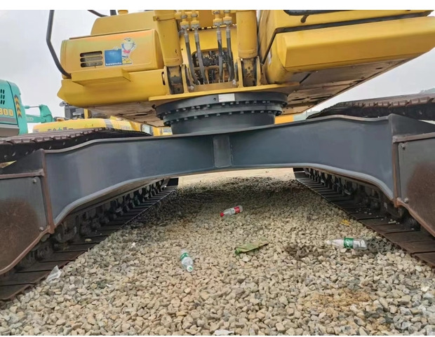 2021 Komatsu PC240-8 - Kettenbagger: das Bild 3 2021 Komatsu PC240-8 - Kettenbagger: das Bild 3