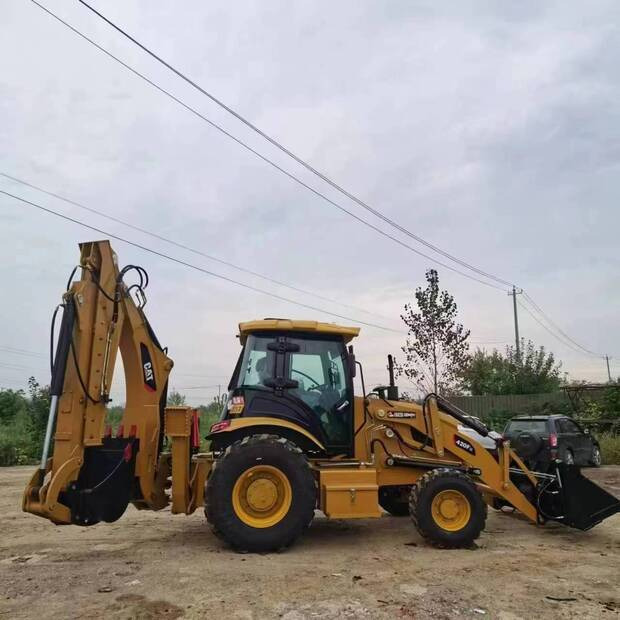 Baggerlader 2023 Caterpillar 420F: das Bild 11