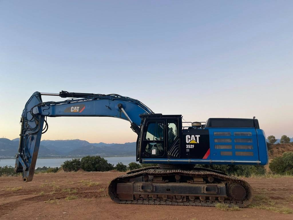 CAT 352 F XE - Kettenbagger: das Bild 1 CAT 352 F XE - Kettenbagger: das Bild 1