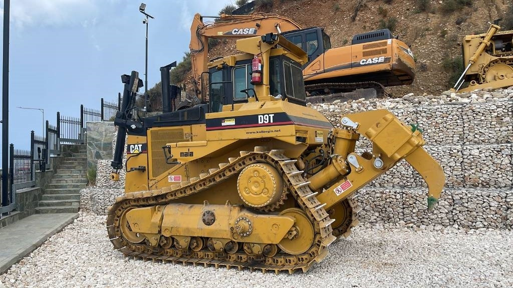 CAT D 9 N - Bulldozer: das Bild 3 CAT D 9 N - Bulldozer: das Bild 3
