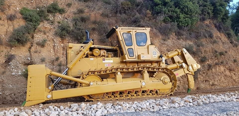 CAT D9G - Bulldozer: das Bild 2 CAT D9G - Bulldozer: das Bild 2