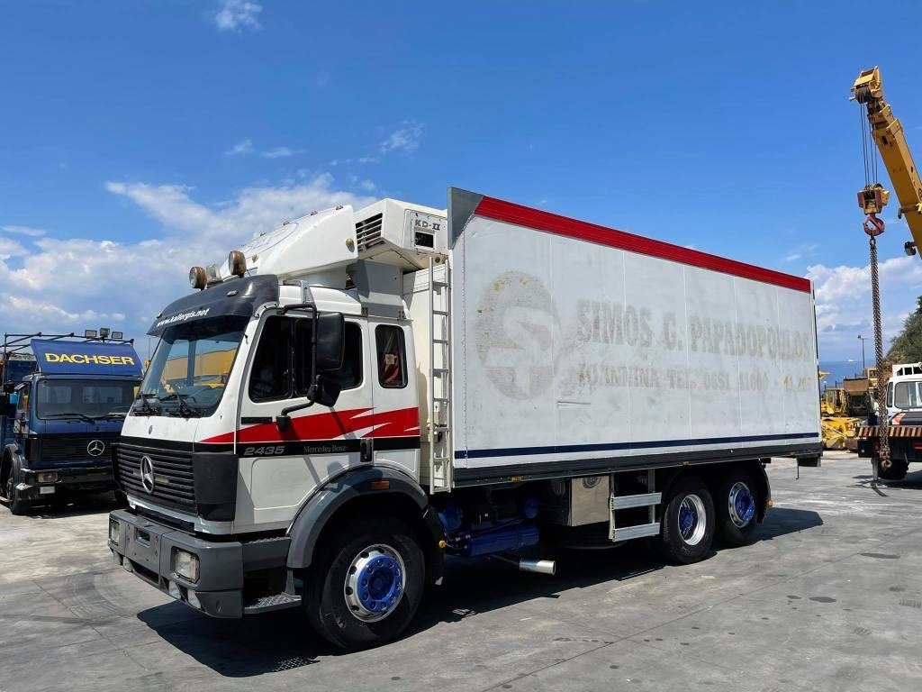 Mercedes-Benz 2435L - Kühlkoffer LKW: das Bild 4 Mercedes-Benz 2435L - Kühlkoffer LKW: das Bild 4