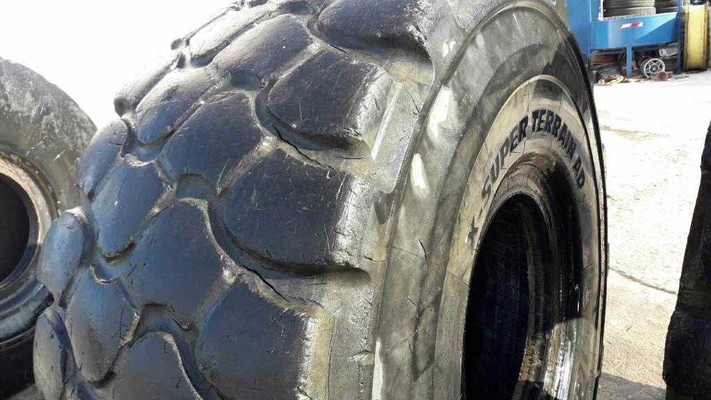 Michelin 29,5R25 X-SUPER TERRAIN /AD - Reifen: das Bild 5 Michelin 29,5R25 X-SUPER TERRAIN /AD - Reifen: das Bild 5