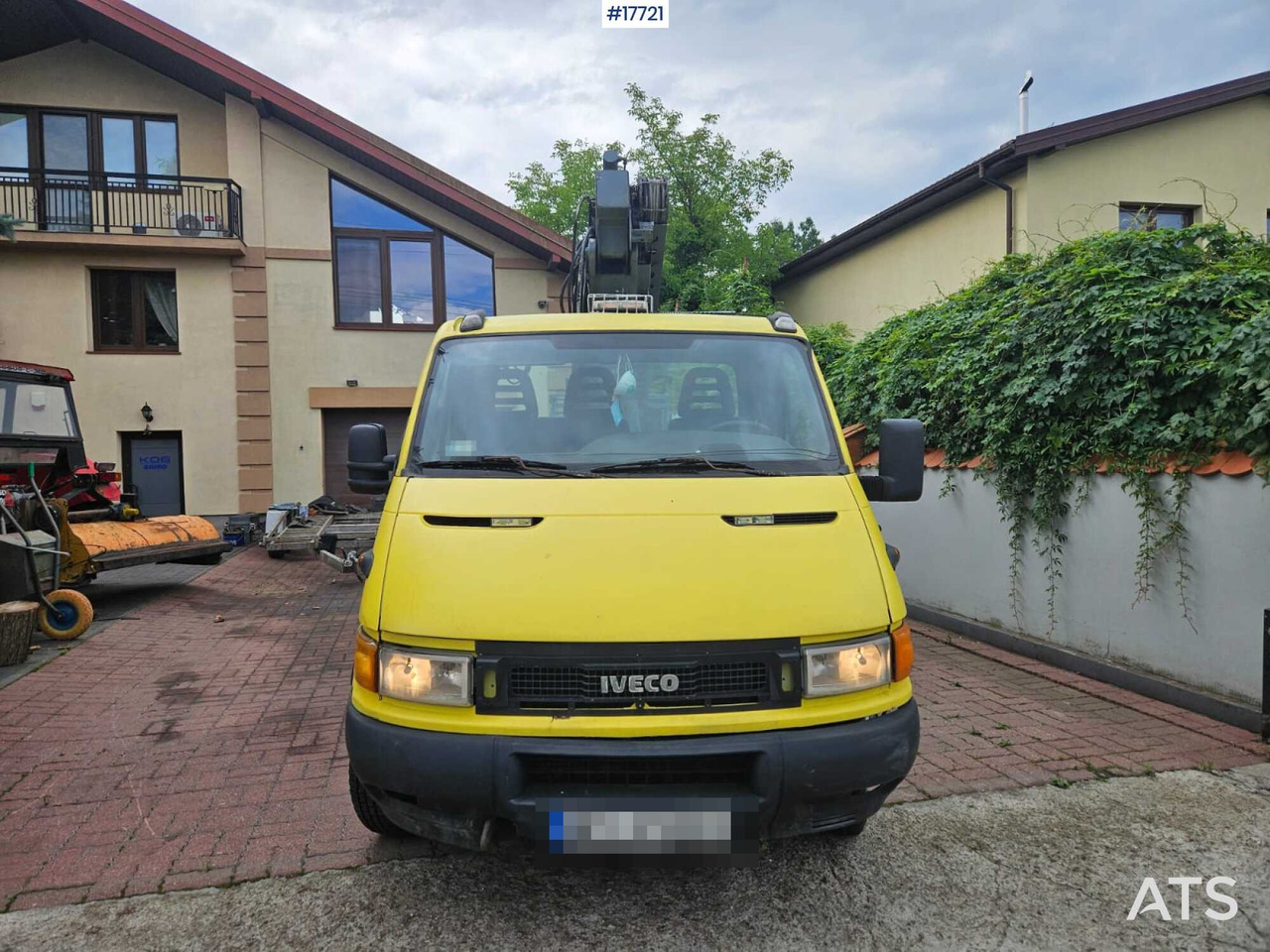 2000 Iveco Daily 35C11 - Anhänger-Arbeitsbühne: das Bild 3 2000 Iveco Daily 35C11 - Anhänger-Arbeitsbühne: das Bild 3