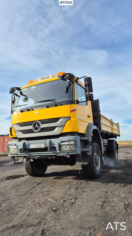 Mercedes-Benz 1824 4x4 dump truck (2005) - Kipper: das Bild 4 Mercedes-Benz 1824 4x4 dump truck (2005) - Kipper: das Bild 4