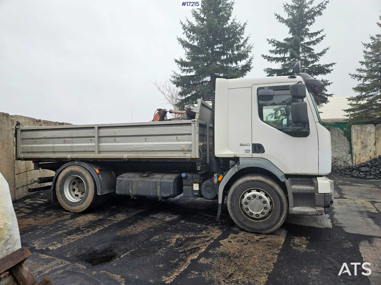VOLVO FL4XR3 Three-way tipping (2006) - Kipper: das Bild 4 VOLVO FL4XR3 Three-way tipping (2006) - Kipper: das Bild 4