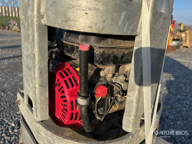 2011 Swepac FR 85 Vibratory Plate Compactor - Rüttelplatte: das Bild 5 2011 Swepac FR 85 Vibratory Plate Compactor - Rüttelplatte: das Bild 5